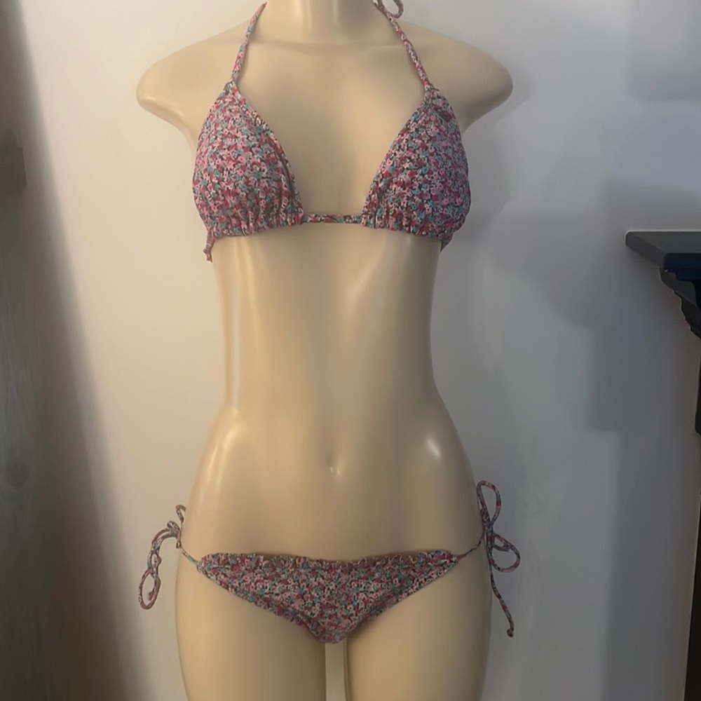 Roxy Floral Bikini - Pink and White